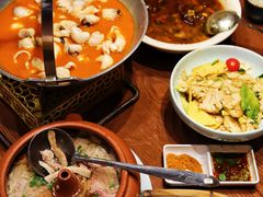 -老滇山寨•云南特色菜•地方菜•民族风情歌舞表演(金碧店)