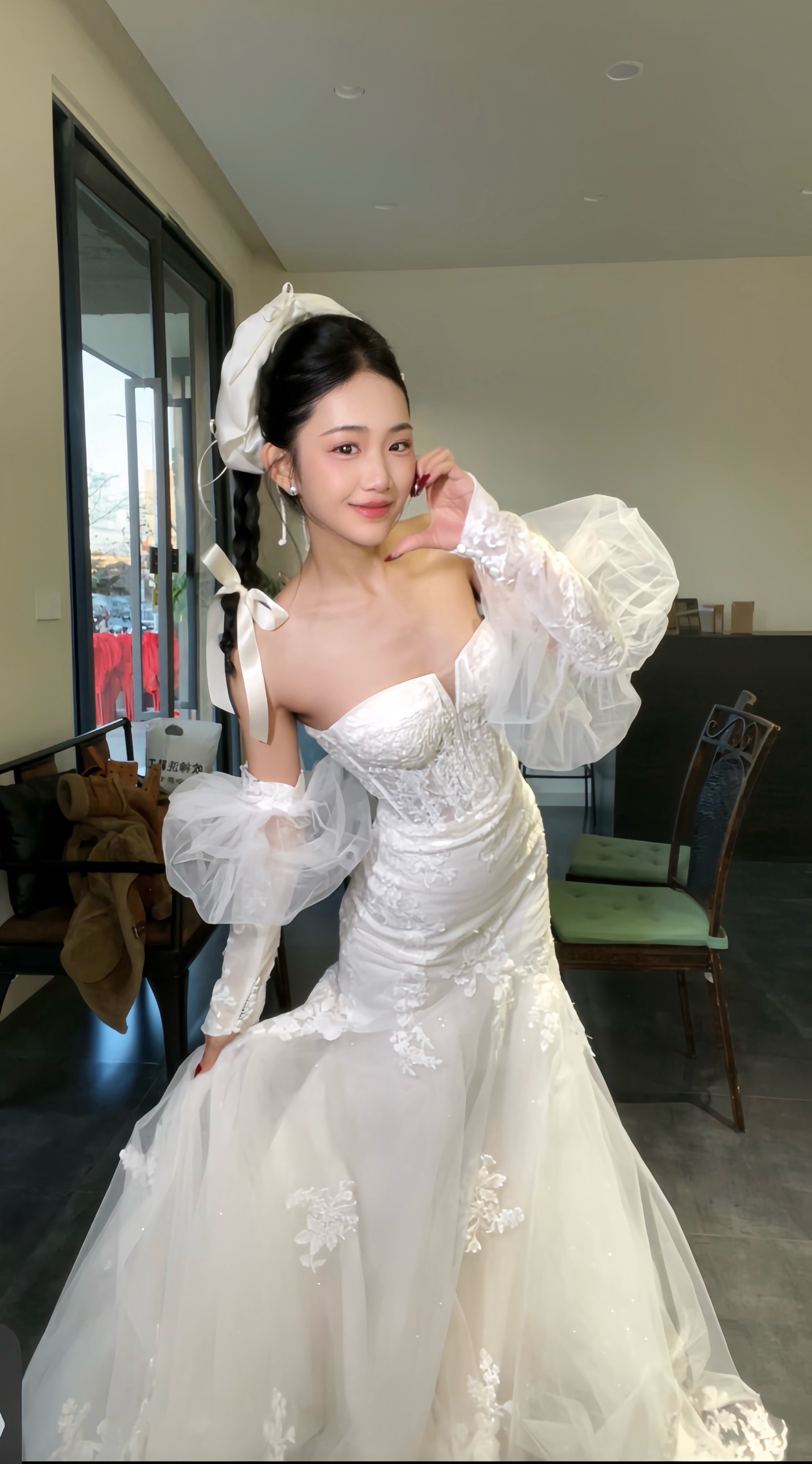 包含创意婚礼服装的词条 包罗
创意婚礼服

装的词条（包罗创意婚礼服装的词条是什么） 服装