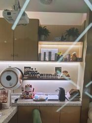 -悦瑢港湾科技美肤芳疗美容