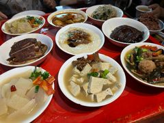 -蓝田九大碗民俗食府(蓝田店)