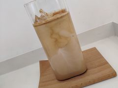 -YECLIP COFFEE黄色回形针咖啡