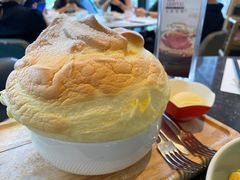 -港丽餐厅(高德置地店)