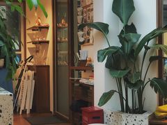 -Line 咖啡(石厦花园店)