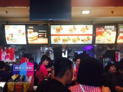 -麦当劳(南京南站站外店)