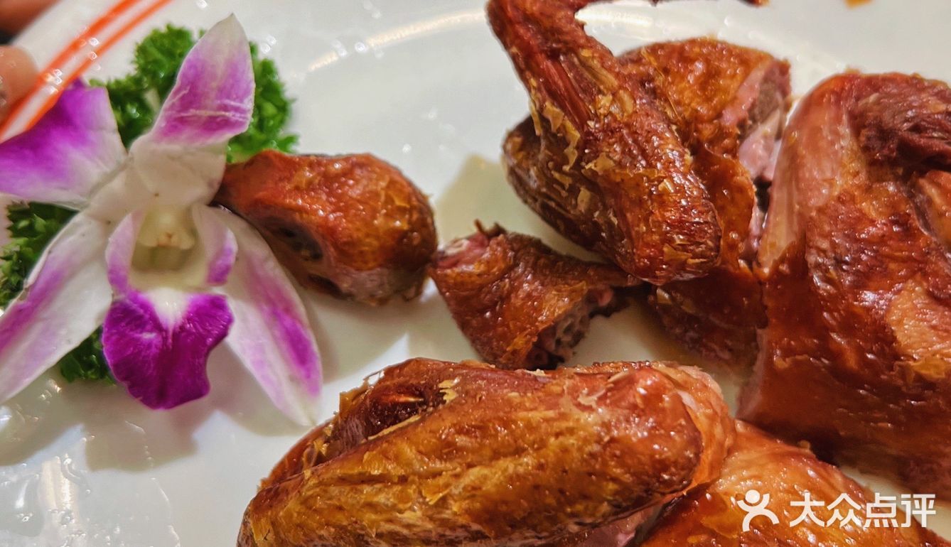 顶！滋补养颜就食花胶鸡啦~