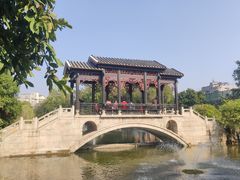 -梁园
