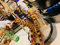 -鲜入围煮花胶鸡海鲜火锅