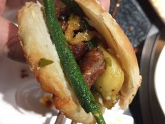 自创羊肉夹馍-城南老友羊蝎子火锅(花乡奥莱店)