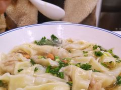 台灯抄手-车沾巷·重庆老味豌杂面