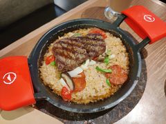 -必胜客(WOW中央公园店)
