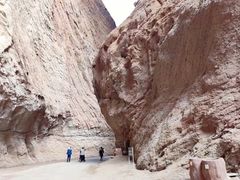 -天山神秘大峡谷