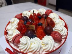 -皇冠幸福里动物奶油生日蛋糕(龙阳村地铁站店)