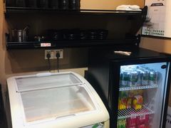 饮料站-钱小主·自助回旋烤肉火锅餐厅(东方新天地店)