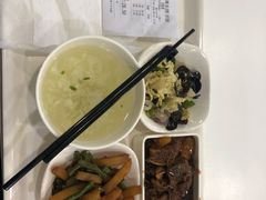 -浦东图书馆读者餐厅
