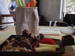 -穹六人间 people 6(岳阳路店)