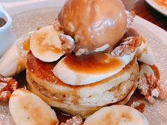 -ROAST coffee & eatery