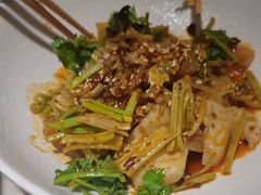 -渔语鱼酸菜鱼新川菜(来福士店)