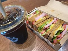 -星巴克(武汉协和医院店)
