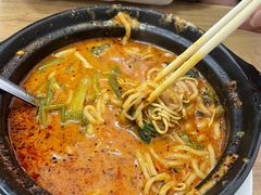 -小街曹师傅砂锅麻辣烫(亚泰大街店)