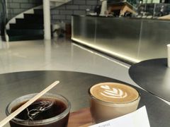 -RWORK·COFFEE(滨江店)
