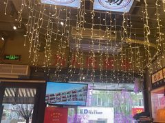 -巴卤社老火锅(财富店)