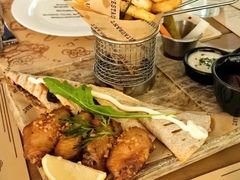 -Mark&Mars Restaurant