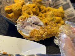 -BHC炸鸡(明洞总店)