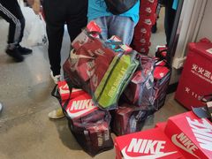 -NIKE上海青浦优选体验店