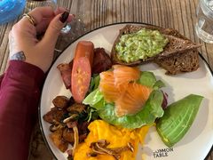-Common Table · Brunch & Coffee