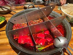 -周小明火锅(黑金冠社区店)