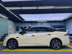 -龙粤汽车贴膜·中国航天山由