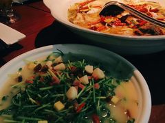-鱼亨小鲜酸菜鱼(大信店)