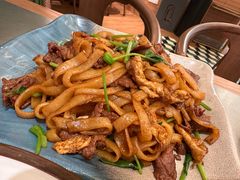 潮界干炒牛肉河粉-潮界(凯德晶萃店)