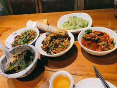 老长沙臭豆腐-常株潭湖南菜(水木丹华店)