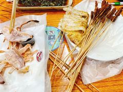 -蚝哥花姐湛江烤生蚝(美丽湾市场店)