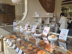 -VERIE BAKEHOUSE