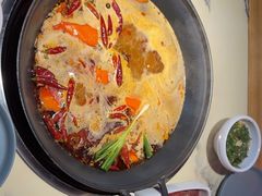 -渝掌柜重庆老火锅餐厅(酒吧街店)