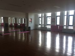 -美格菲健身(外滩店)