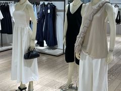 -COS(月星环球港店)