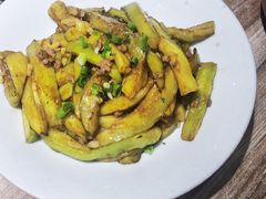 -三湘四水正宗湘菜(君峰路店)