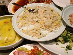 -静之湖湖畔餐厅