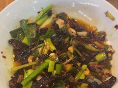 -吃饭皇帝大土家民族菜(正大广场店)