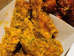 -BHC炸鸡(明洞总店)