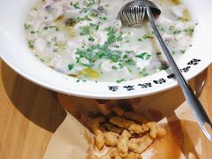 -严记小天府酸菜鱼(西四路店)