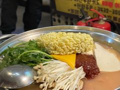 -富乐满韩国正宗炸鸡韩国料理(虹泉路店)