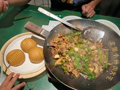 -费大厨辣椒炒肉(太平老街店)