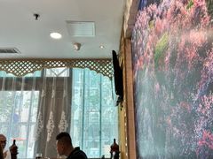 -汗腾格里·风味餐厅(新疆驻京办店)