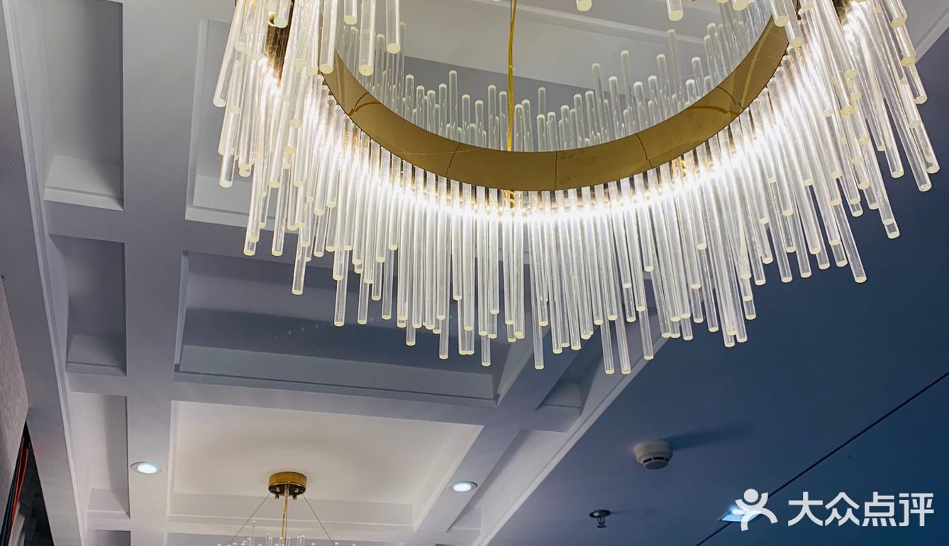 奥体中心的黄金位置 周末去的人不多