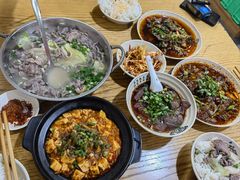 -杨三孃跷脚牛肉(清凤时代店)