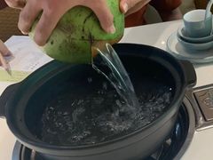 -东椰·海南椰子鸡火锅(朝阳门店)